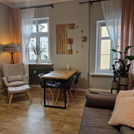 Apartament Ratuszowy Deluxe 耶莱尼亚古拉 外观 照片